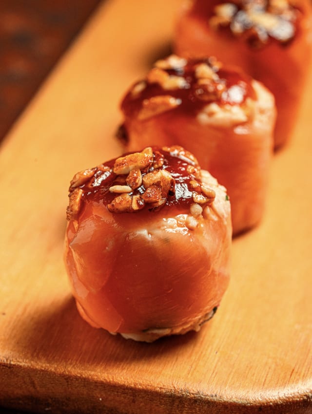 Sexy Salmon Gunkan.